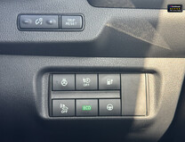 Nissan LEAF 40kWh Tekna Hatchback 5dr Electric Auto (150 ps) 15