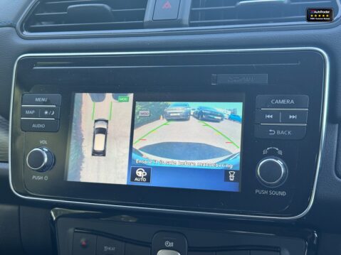 Nissan LEAF 40kWh Tekna Hatchback 5dr Electric Auto (150 ps) 19