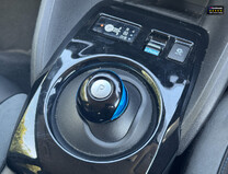 Nissan LEAF 40kWh Tekna Hatchback 5dr Electric Auto (150 ps) 23