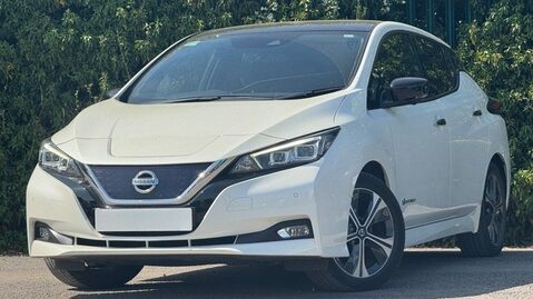 Nissan LEAF 40kWh Tekna Hatchback 5dr Electric Auto (150 ps) 