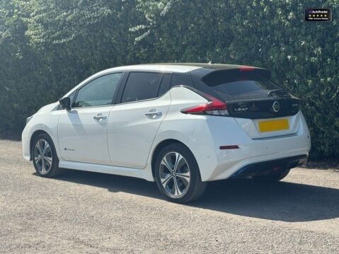 Nissan LEAF 40kWh Tekna Hatchback 5dr Electric Auto (150 ps) 6