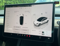 Tesla Model 3 (Dual Motor) Long Range Saloon 4dr Electric Auto 4 23
