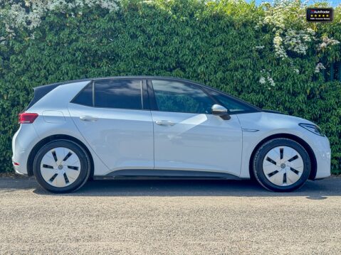 Volkswagen Id.3 Pro Performance 58kWh Business Hatchback 5dr Electric Auto (204 ps) 4