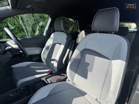 Volkswagen Id.3 Pro Performance 58kWh Business Hatchback 5dr Electric Auto (204 ps) 8