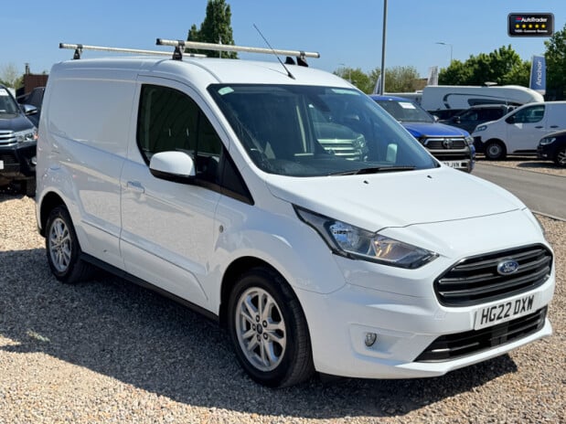 Ford Transit Connect SWB L1H1 240 Limited Alloys Air Con Camera Sensors EURO 6 NO VAT 4
