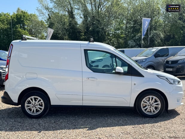 Ford Transit Connect SWB L1H1 240 Limited Alloys Air Con Camera Sensors EURO 6 NO VAT 5