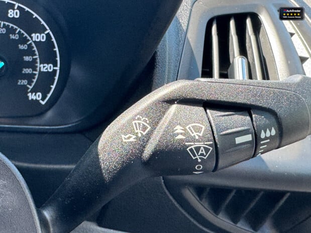 Ford Transit Connect SWB L1H1 240 Limited Alloys Air Con Camera Sensors EURO 6 NO VAT 22
