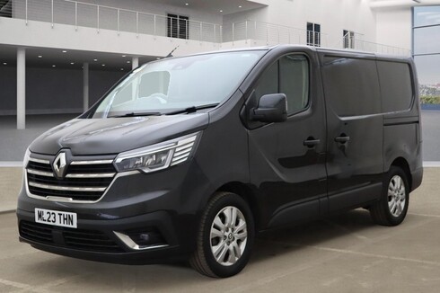 Renault Trafic SWB L1H1 Low Roof Sl30 Extra Alloys Air Con Nav Sensors EURO 6
