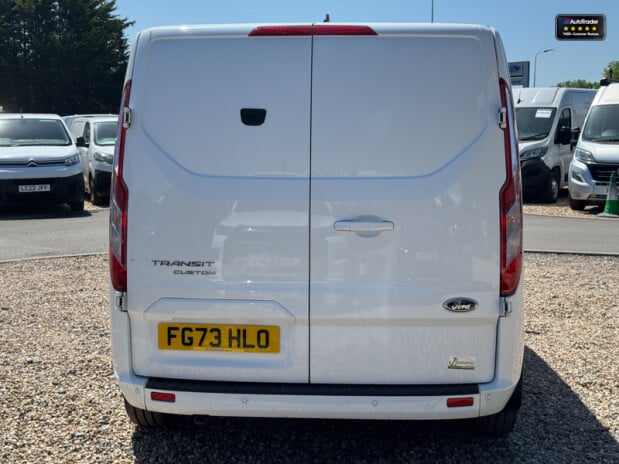 Ford Transit Custom LWB L2H1 Low Roof 300 Limited Air Con Alloys Sensors EURO 6 7