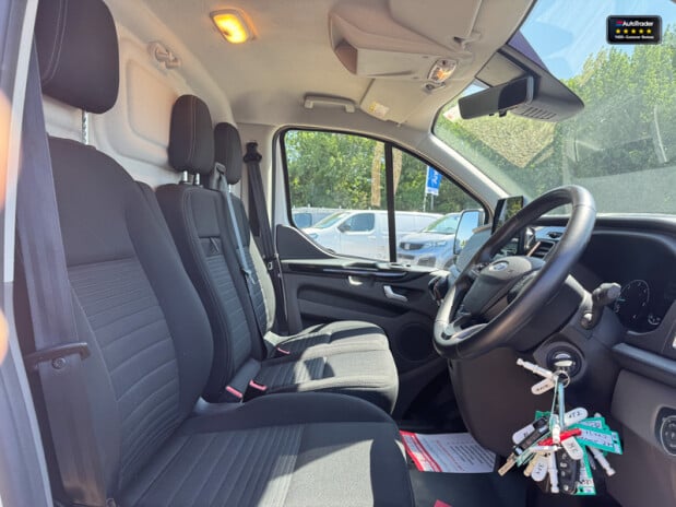 Ford Transit Custom LWB L2H1 Low Roof 300 Limited Air Con Alloys Sensors EURO 6 18