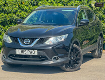 Nissan Qashqai 1.6 dCi Tekna SUV 5dr Diesel XTRON 2WD Euro 5 (s/s 27