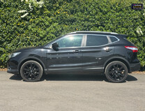 Nissan Qashqai 1.6 dCi Tekna SUV 5dr Diesel XTRON 2WD Euro 5 (s/s 31