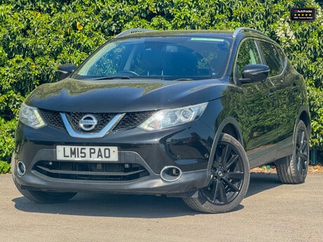 Nissan Qashqai 1.6 dCi Tekna SUV 5dr Diesel XTRON 2WD Euro 5 (s/s