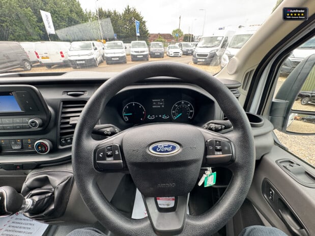 Ford Transit LWB L3H2 Medium Roof 350 Leader Aircon EURO 6 16