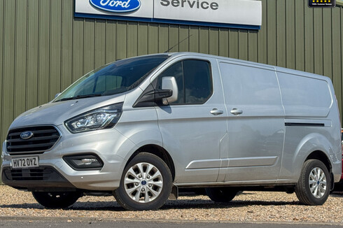 Ford Transit Custom LWB L2H1 Low Roof 300 Limited Air Con Alloys Cruise EURO 6