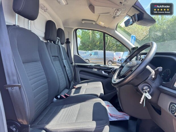 Ford Transit Custom LWB L2H1 Low Roof 300 Limited Air Con Alloys Cruise EURO 6 6