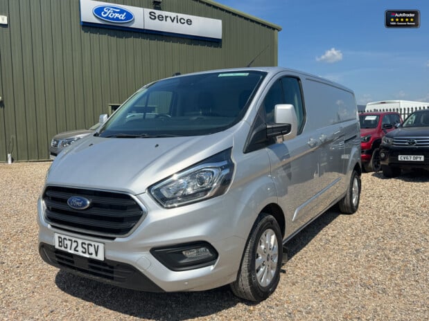 Ford Transit Custom LWB L2H1 [SOLD SM] Low Roof 300 Limited Air Con Alloys Cruise EURO 6 2