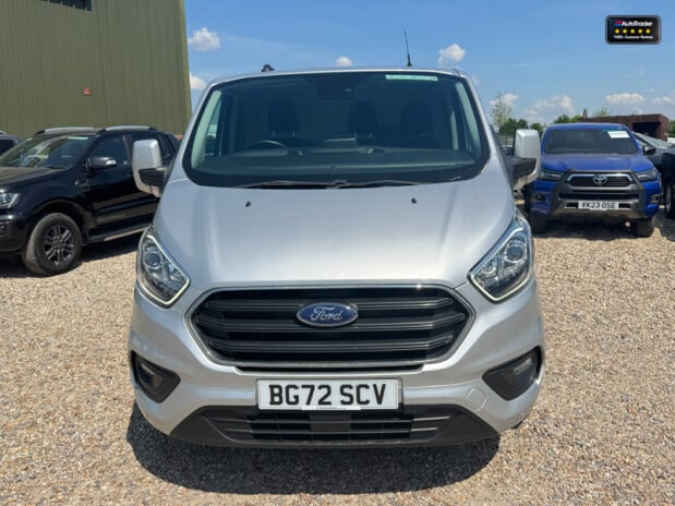 Ford Transit Custom LWB L2H1 [SOLD SM] Low Roof 300 Limited Air Con Alloys Cruise EURO 6 3