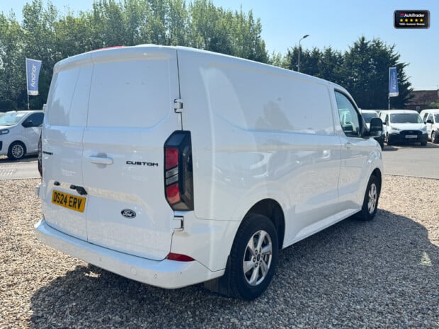 Ford Transit Custom SWB L1H1 Low Roof 280 Limited Air Con Alloys Cruise EURO 6 6