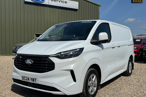 Ford Transit Custom SWB L1H1 Low Roof 280 Limited Air Con Alloys Cruise EURO 6
