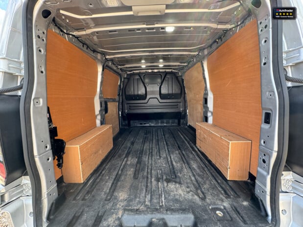 Ford Transit Custom SWB L1H1 Low Roof 280 Limited Air Con Alloys Cruise EURO 6 9