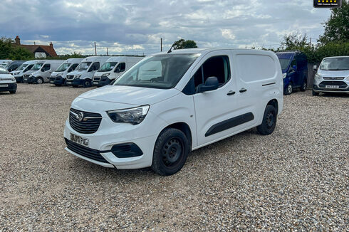 Vauxhall Combo LWB L2H1 Low Roof 2300 Sportive Air Con Nav Sensors EURO 6 NO VAT