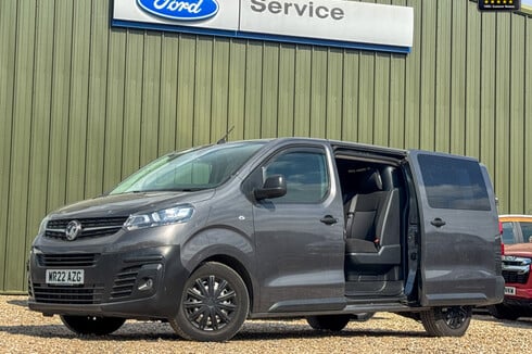 Vauxhall Vivaro Crew Cab LWB L2H1 F3100 Dynamic Air Con Sensors EURO 6 NO VAT