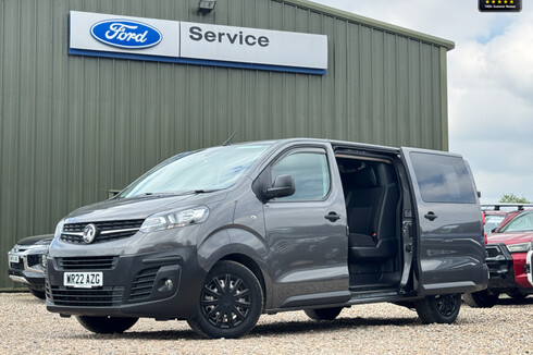 Vauxhall Vivaro Crew Cab LWB L2H1 F3100 Dynamic Air Con Sensors EURO 6 NO VAT