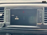 Vauxhall Vivaro Crew Cab LWB L2H1 F3100 Dynamic Air Con Sensors EURO 6 NO VAT 31