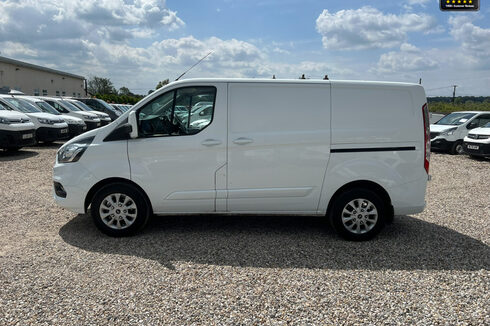 Ford Transit Custom SWB L1H1 300 Limited Alloys Air Con Sensors EURO 6 NO VAT