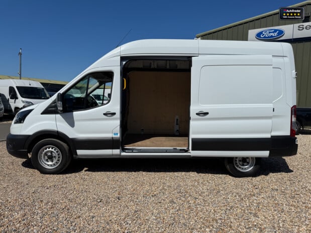 Ford Transit LWB L3H3 High Roof 350 Leader Air Con EURO 6 12
