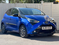 Toyota Aygo 1.0 VVT-i x-clusiv Hatchback 5dr Petrol x-shift Euro 6 (Safety Sense) (71 p 2