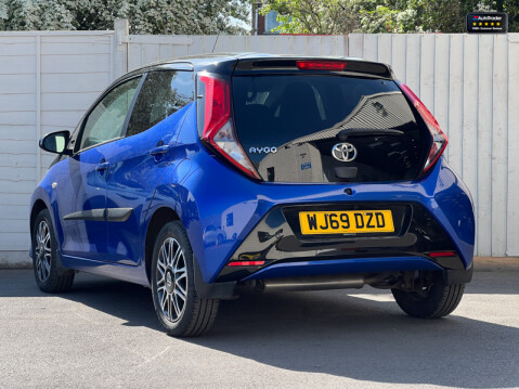 Toyota Aygo (Sold) 1.0 VVT-i x-clusiv Hatchback 5dr Petrol x-shift Euro 6 (Safety Sense 7