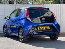 Toyota Aygo 1.0 VVT-i x-clusiv Hatchback 5dr Petrol x-shift Euro 6 (Safety Sense) (71 p 7
