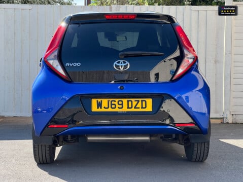 Toyota Aygo (Sold) 1.0 VVT-i x-clusiv Hatchback 5dr Petrol x-shift Euro 6 (Safety Sense 8