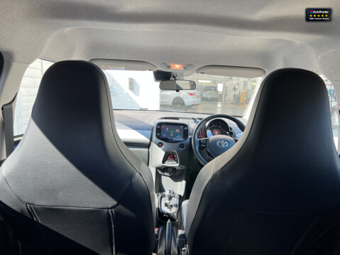 Toyota Aygo (Sold) 1.0 VVT-i x-clusiv Hatchback 5dr Petrol x-shift Euro 6 (Safety Sense 14