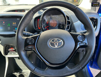 Toyota Aygo 1.0 VVT-i x-clusiv Hatchback 5dr Petrol x-shift Euro 6 (Safety Sense) (71 p 21