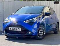 Toyota Aygo 1.0 VVT-i x-clusiv Hatchback 5dr Petrol x-shift Euro 6 (Safety Sense) (71 p 1