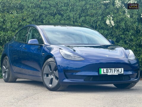 Tesla Model 3 (Sold) Standard Range Plus Saloon 4dr Electric Auto RWD (241 bhp) 31