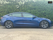 Tesla Model 3 Standard Range Plus Saloon 4dr Electric Auto RWD (241 bhp) 4