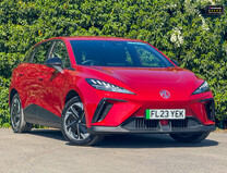 MG MG4 64kWh SE Long Range Hatchback 5dr Electric Auto (203 ps) 2