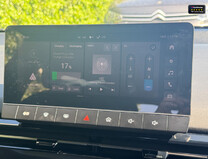 MG MG4 64kWh SE Long Range Hatchback 5dr Electric Auto (203 ps) 18