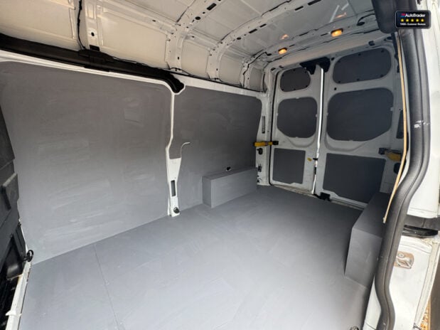 Ford Transit Custom LWB L2H2 [SOLD MT] High Roof 300 Leader Navigation EURO 6 11