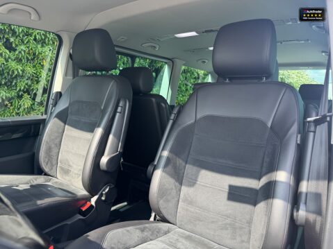 Volkswagen Caravelle (Sold) 2.0 TDI BlueMotion Tech Executive MPV 5dr Diesel DSG Euro 6 (s/s) (1 8