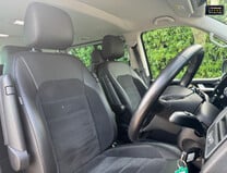 Volkswagen Caravelle 2.0 TDI BlueMotion Tech Executive MPV 5dr Diesel DSG Euro 6 (s/s) (150 ps) 12