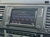 Volkswagen Caravelle 2.0 TDI BlueMotion Tech Executive MPV 5dr Diesel DSG Euro 6 (s/s) (150 ps) 21