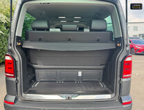 Volkswagen Caravelle 2.0 TDI BlueMotion Tech Executive MPV 5dr Diesel DSG Euro 6 (s/s) (150 ps) 7