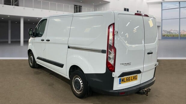 Ford Transit Custom SWB L1H1 Low Roof 290 Sensors Tow Bar EURO 6 3