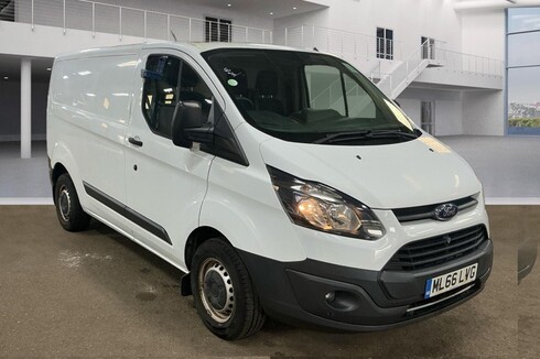 Ford Transit Custom SWB L1H1 Low Roof 290 Sensors Tow Bar EURO 6