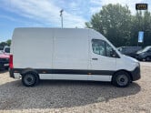 Mercedes-Benz Sprinter MWB L2H2 Medium Roof 315 Cdi Premium Air Con Cruise EURO 6 5